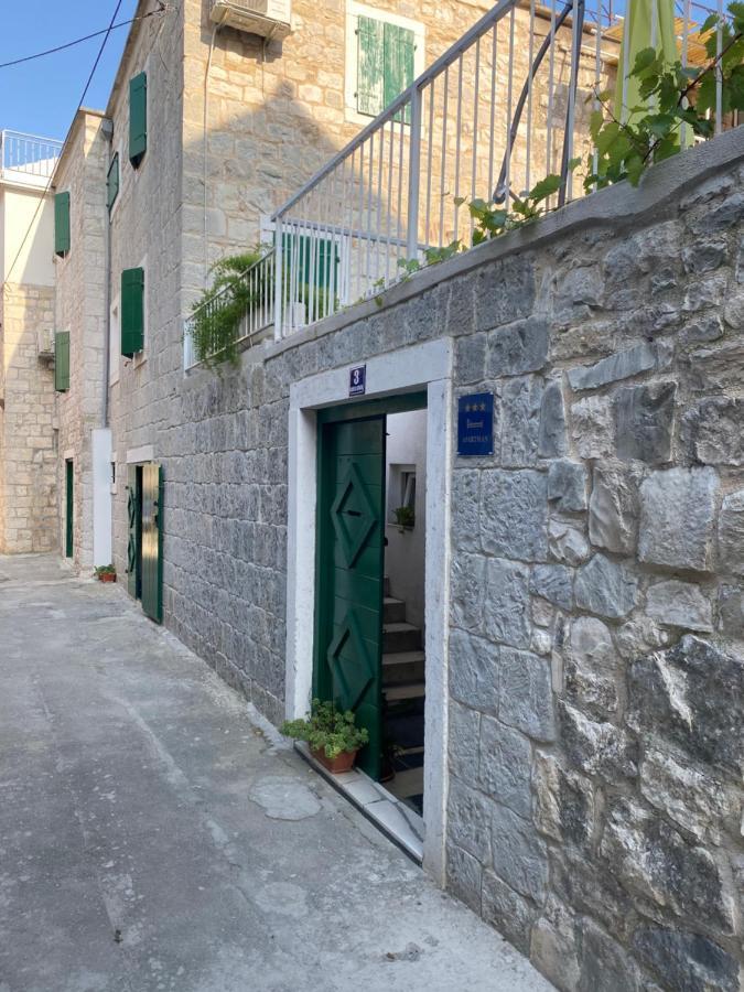 Apartment Stari Dvor Kastela Bagian luar foto