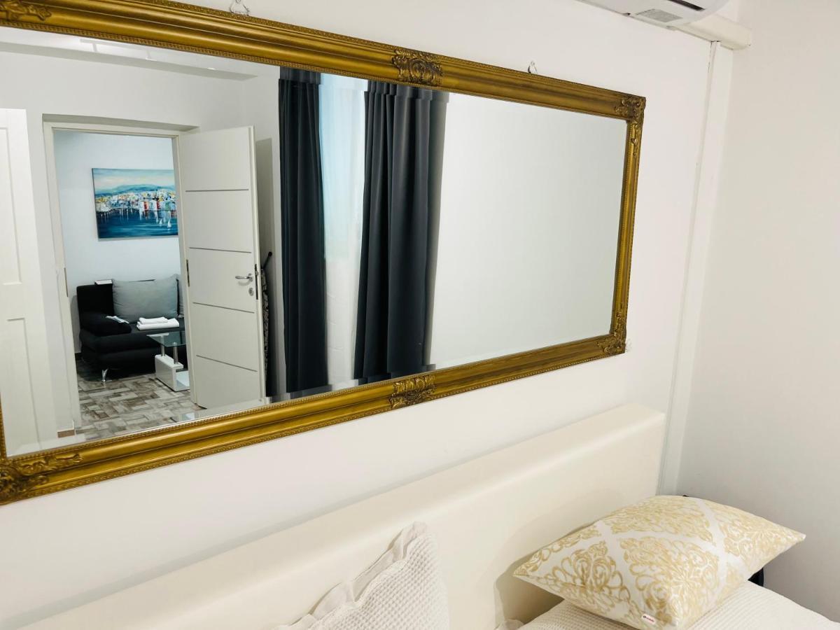 Apartment Stari Dvor Kastela Bagian luar foto