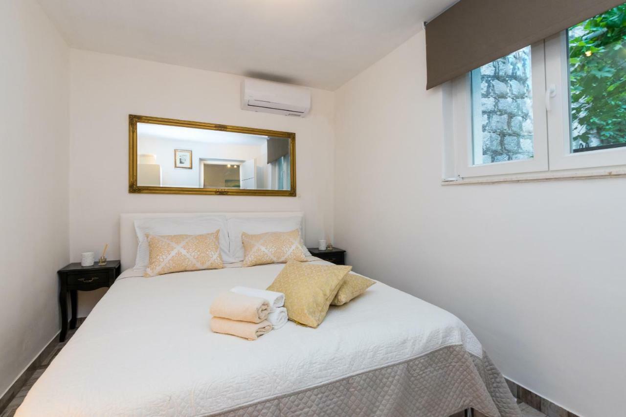Apartment Stari Dvor Kastela Bagian luar foto